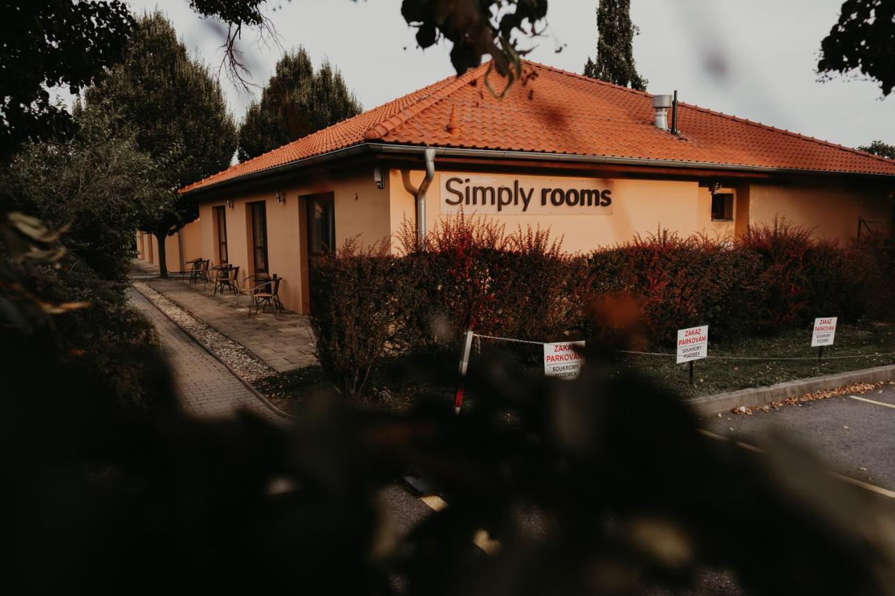 Simply Rooms Славков-у-Брна Экстерьер фото